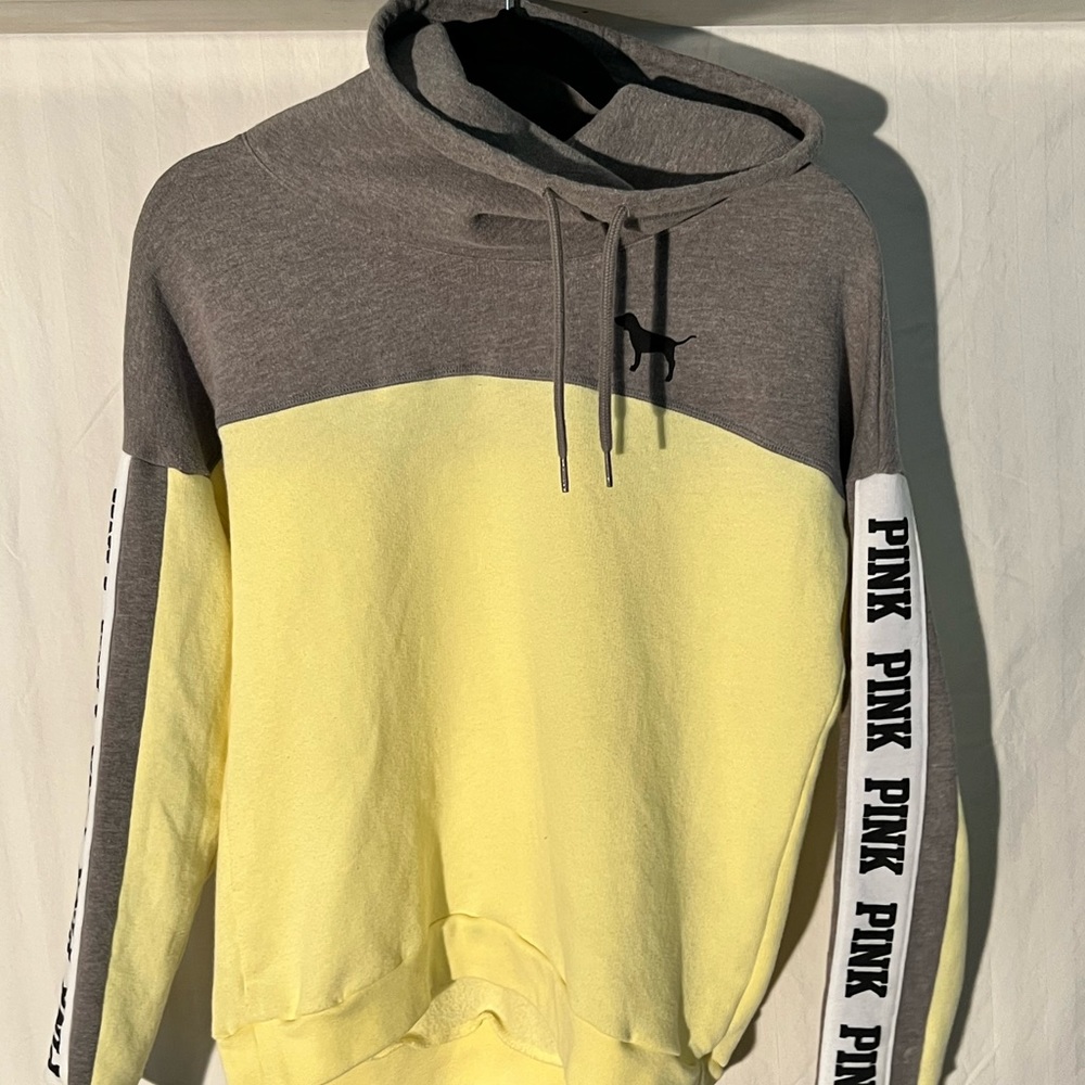 PINK size S funnel neck sweatshirt